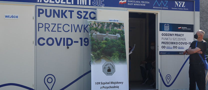 W niedzielę w regionie 14 nowych zakażeń koronawirusem. Zmarła 1 osoba