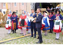 Dożynki Wojewódzkie w Przelewicach. Rolnicy świętują