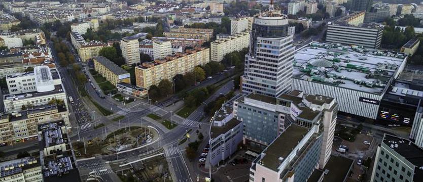 Zaatakował nastolatka na Placu Rodła. Świadkowie zdarzenia poszukiwani
