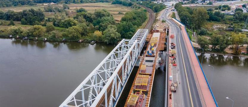 Przeprawa nad Regalicą. Połączone przęsła na moście Gryfitów