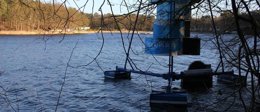 Sześć ton (na fali) poza kontrolą