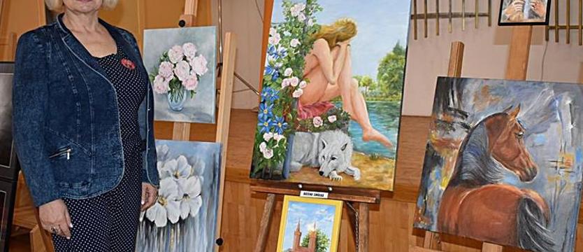 Obrazy z kobietą w roli głównej