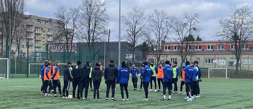 Piłka nożna. Świt z Wartą na Kresowej