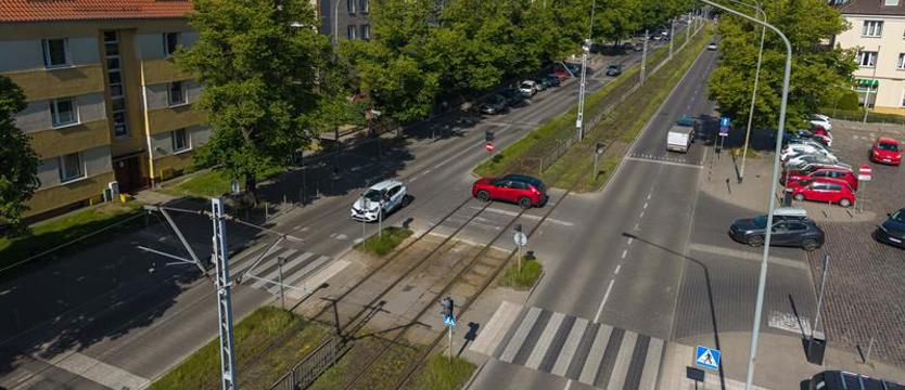Mickiewicza zwęzi się na próbę. Policja podtrzymuje zastrzeżenia do zmian