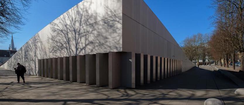 „To, co najważniejsze” – wystawa jubileuszowa w „Przełomach”