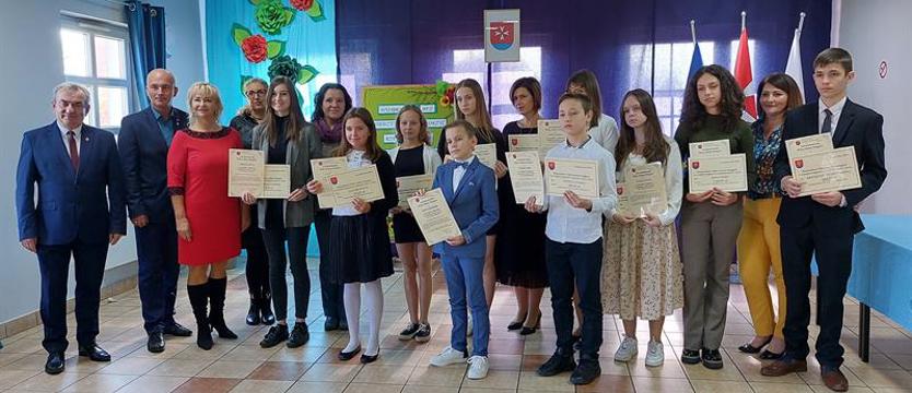 Zdolni dostali stypendia. Gmina Stargard po raz trzeci doceniła uczniów
