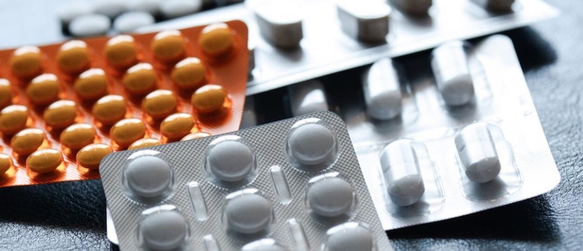 Rząd przyjął projekt zmian w wystawianiu recept na bezpłatne leki