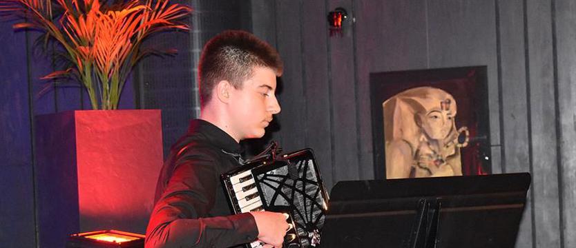 Polacy pomogli zdolnemu Ukraińcowi. Wróżą mu wielką karierę