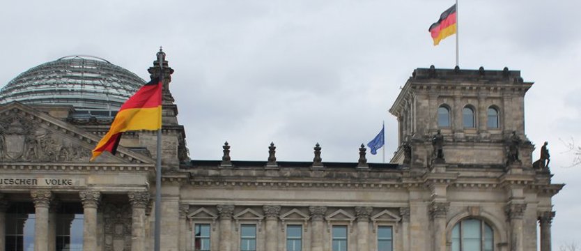 Niemiecki rząd oskarża Rosję o incydent dronowy na lotnisku w Lipsku