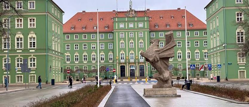 Magistrat wprowadzi chatbota. Obsłuży nas wirtualny urzędnik