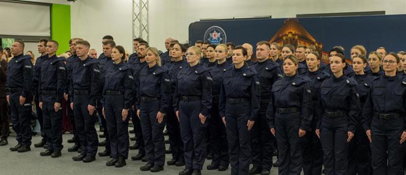 Wstąpili w policyjne szeregi. Teraz zaczyna się prawdziwa służba