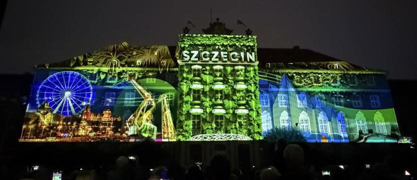 Niezwykły video-mapping o Szczecinie na gmachu magistratu