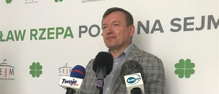 Konferencja posła Jarosława Rzepy. COVID, podwyżki i TVN