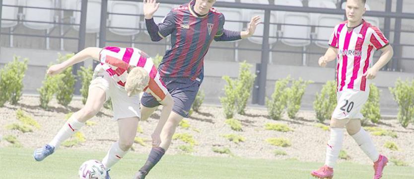 Piłka nożna. Remis Pogoni z Cracovią