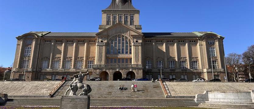 Marszałek nie wyklucza rozmów o przedłużeniu najmu dla Teatru Współczesnego