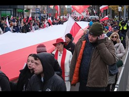 Biało-czerwony marsz