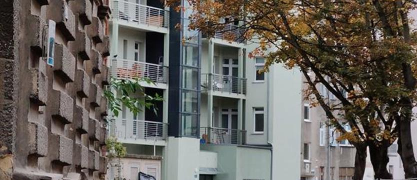 Uwięzieni w mieszkaniach górnych pięter. Bez windy ani rusz!