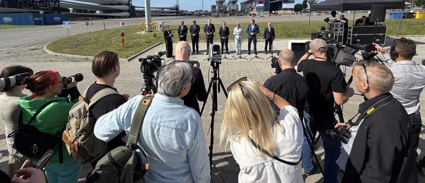 Terminal instalacyjny dla farm wiatrowych w Świnoujściu ma być dwa razy większy