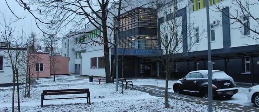 Oddział chirurgii w Nowogardzie wznowił działalność. Interna nadal zamknięta