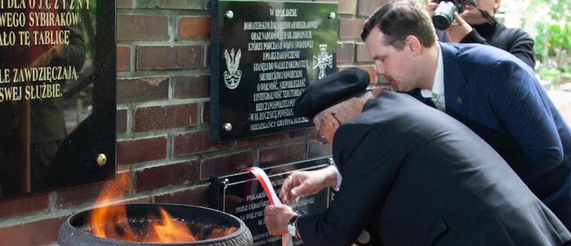 Upamiętnili 82. rocznicę ludobójstwa na Wołyniu i w Małopolsce Wschodniej