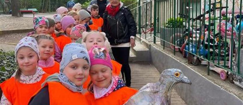 Przedszkolaki maszerują po wiedzę. Dom bez książki to dom bez okien