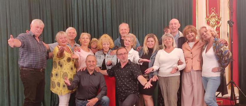 Kulturalna działalność seniorów w 13 Muzach. Aktorska jesień życia