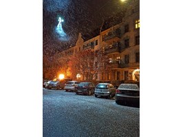 Śnieg na ulicach Szczecina. Kręcili reklamę znanej sieci