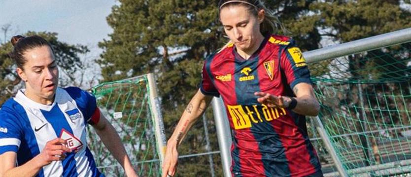 Piłka nożna. Remis w Berlinie kobiecej Pogoni