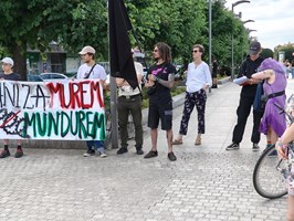 Międzynarodowy Dzień Uchodźców - manifestacja w Szczecinie. Tak niewielu - dla tak wielu