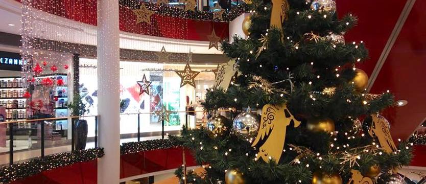 Zapach świąt. Jak aromaty w sklepach wpływają na nasze portfele