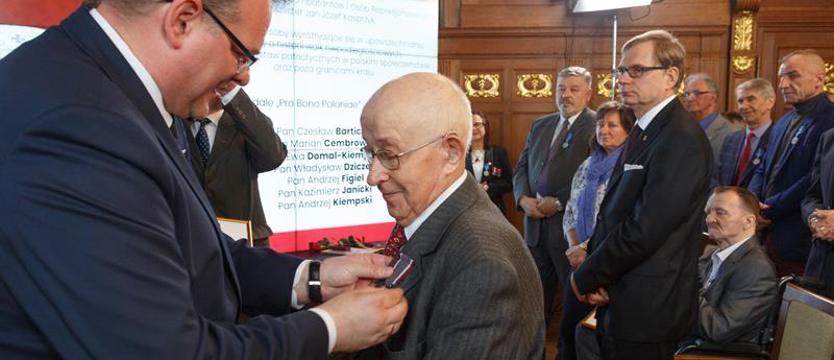 Za służbę państwu i społeczeństwu. Walczyli o wolność i niepodległość