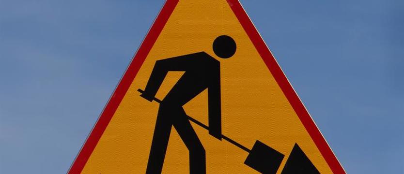 Remontują nawierzchnię w Dąbiu. Uwaga na utrudnienia w ruchu