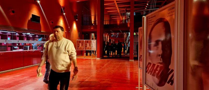 Obraz rewolucjonisty. Historia Edmunda Bałuki na ekranie