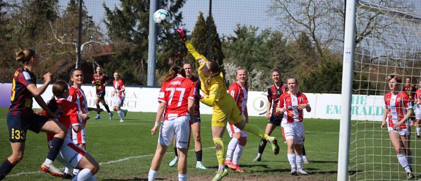 Piłka nożna. Walkower pod Jasną Górą