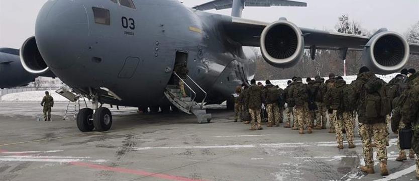 Trzecia zmiana wyleciała na misję do Libanu