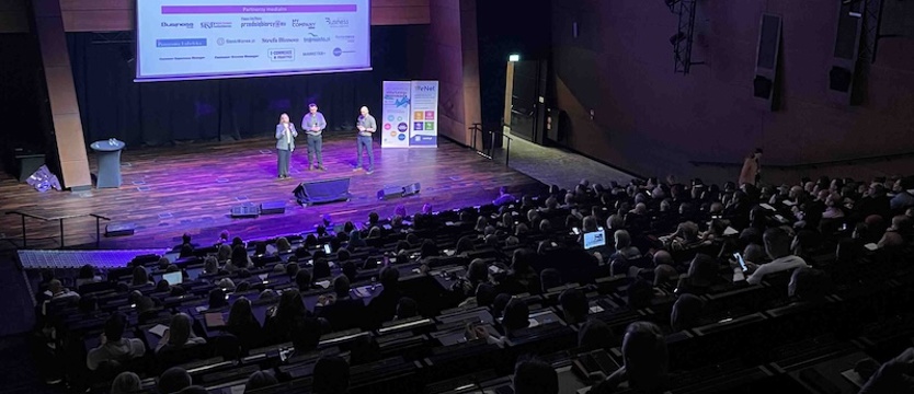 13 lat inspiracji i rozwoju - rusza jesienna Akademia e-marketingu. Warsztaty pełne praktycznej wiedzy dla przedsiębiorców w 7 miastach Polski - dołącz do grona inspirujących liderów biznesu