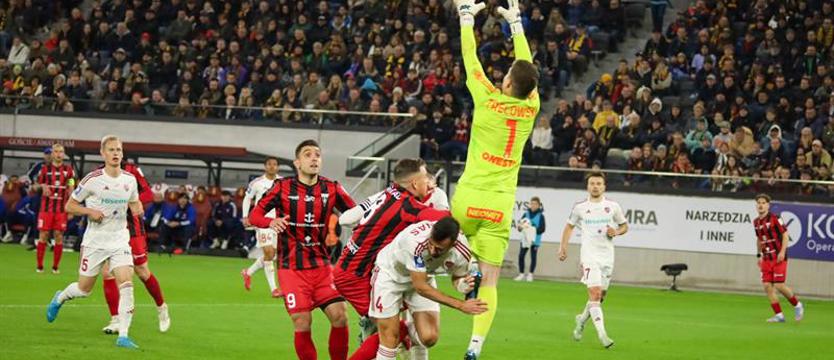 Piłka nożna. Pogoń z Motorem musi wygrać!