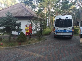 Policja skuła kajdankami ukraińskich ratowników w ośrodku „Enei” w Pogorzelicy