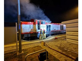 Znów lokomotywa stanęła w ogniu w Tarnowie w gminie Suchań