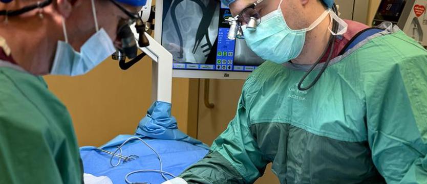 Precyzja co do milimetra. Dla ratowania i usprawniania dziecięcych rąk