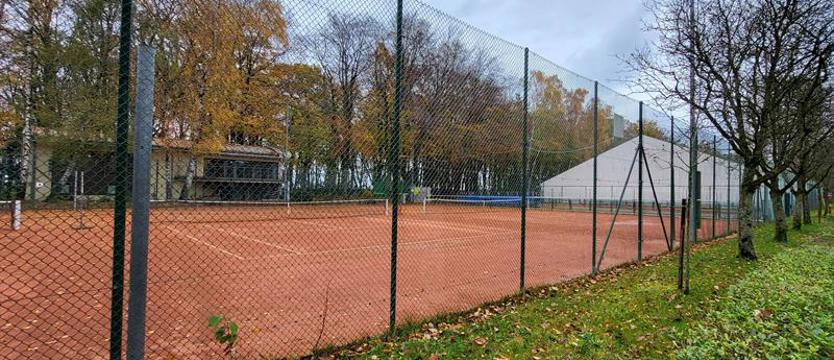 36-krotnie większy czynsz za korty w Kołobrzegu