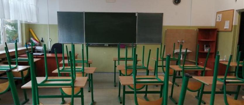 Szkoły i uczelnie w Szczecinie odwołują zajęcia. Podobnie jest w polickich placówkach
