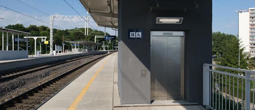 Kolejny etap SKM na finiszu. Nowe perony w Dąbiu i Zdrojach już służą pasażerom