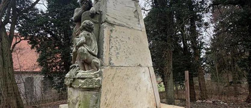 Pomnik Jürgena Berndta von Ramin odzyskuje blask