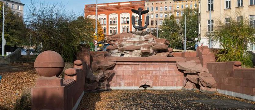 Co z fontanną na placu Tobruckim? 