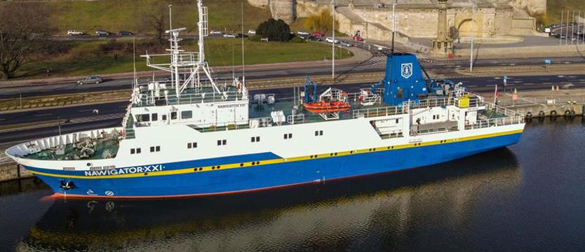 „Nawigator XXI” po remoncie. Nowe logo na statku