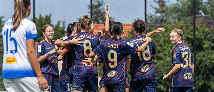 Piłka nożna. Żona Kamila Grosickiego prezesem kobiecej Pogoni?