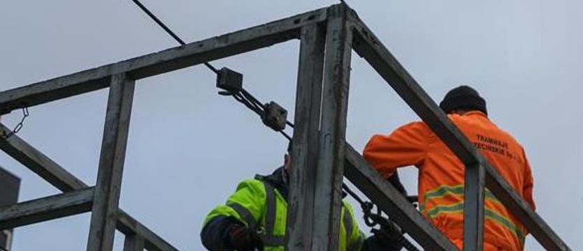 Awaria sieci trakcyjnej i utrudnienia w komunikacji