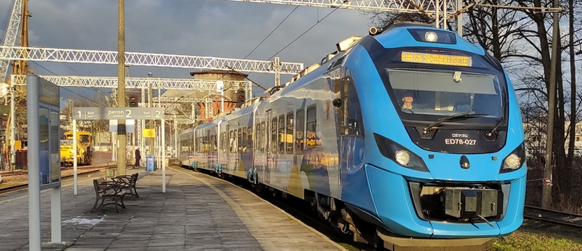 Dodatkowy pociąg na wakacje? W pięć godzin nad morze