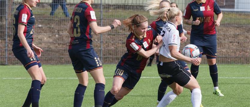 Piłka nożna kobiet. Pogoń w ćwierćfinale Pucharu Polski!